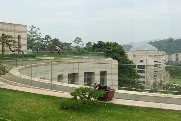 0智能制造生产线被搬进校园课堂,当3d打印技术直接服务于地方陶